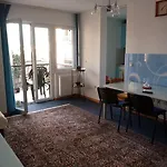 דירה Amra Stup