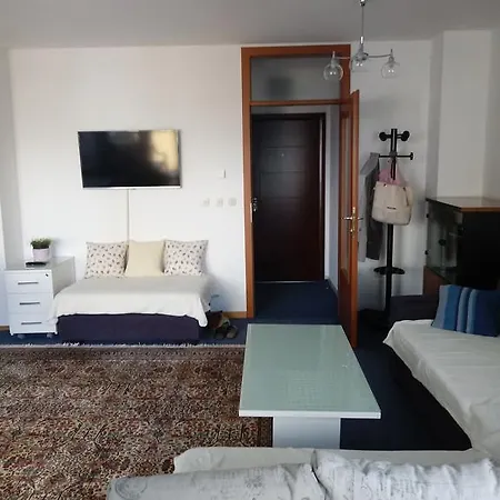 Amra Stup Lejlighed *